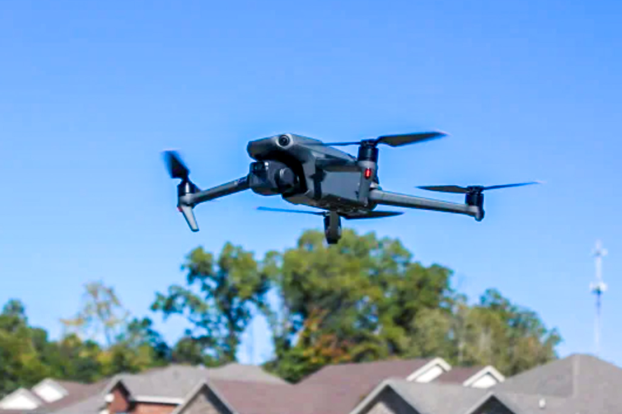 Drone til ejendomsinspektion