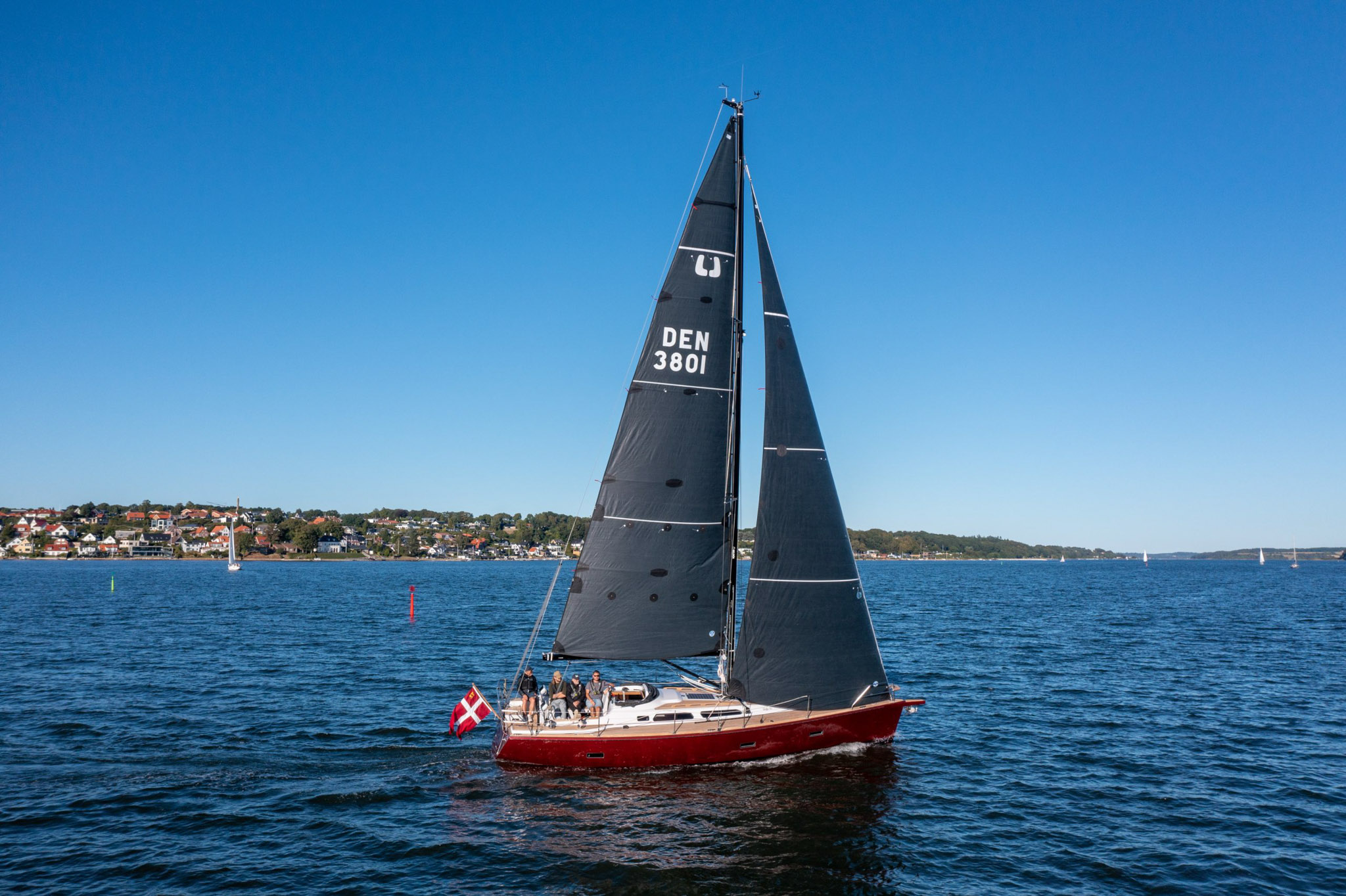 Foto af båd lavet med drone