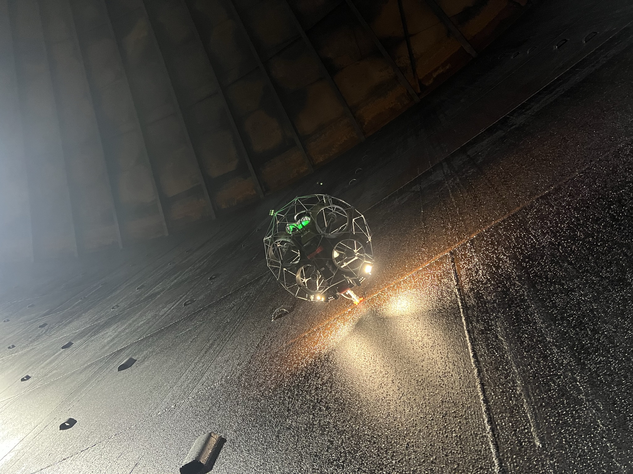 Tank inspektion tykkelsesmåling